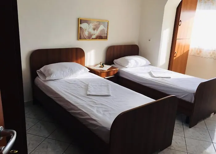 Cozy 1br Feel Like * Tirana