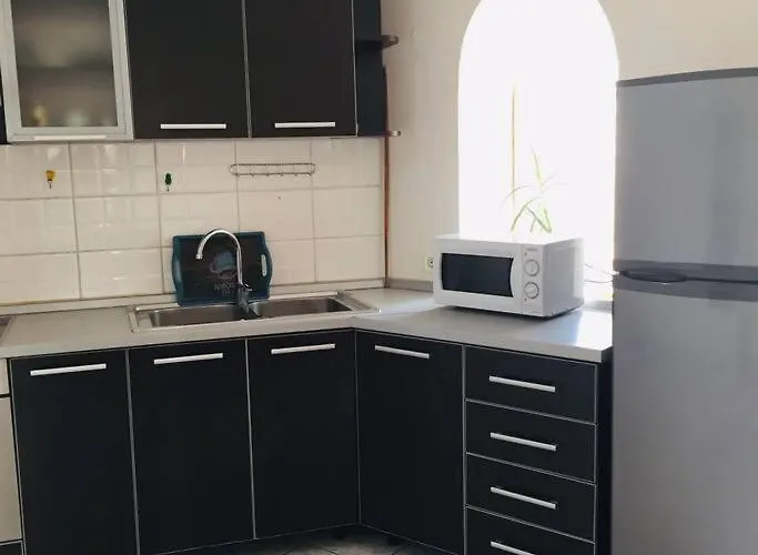 Apartament Cozy 1br Feel Like Tirana